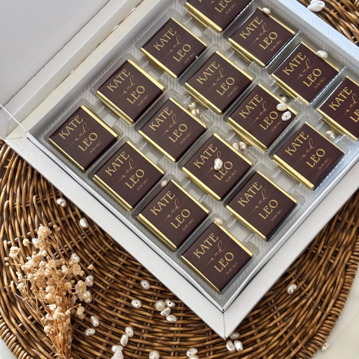Customized Wedding Chocolate Diamond Series